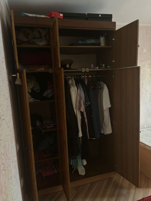 Продам кровать и шкаф