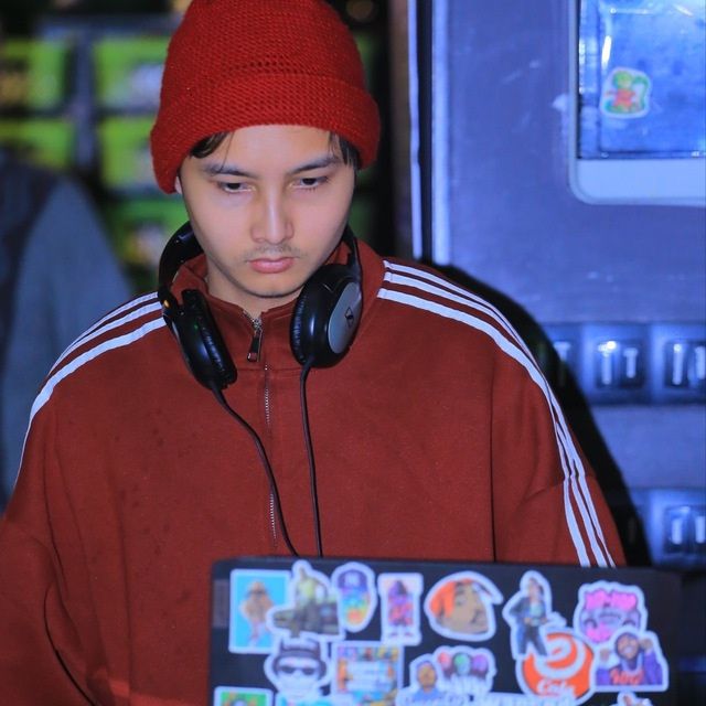 диджей, есть свободные даты