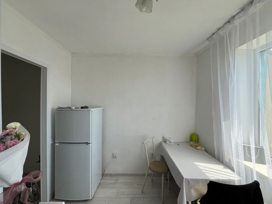 Продам 1 комн квартиру, в 4 мкрн