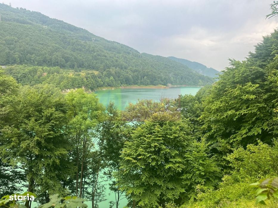 Teren cu deschidere la lac – Valea Doftanei, Prahova