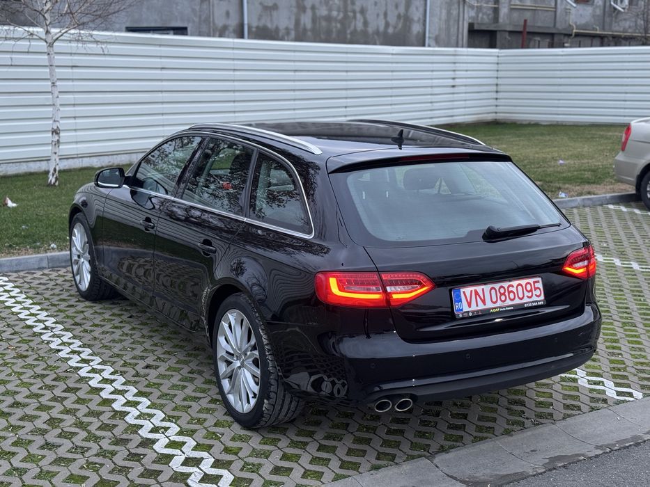 Audi A4 2.0 TDI 143 CP Automata Xenon Full Led Navi Panorama