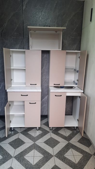 Продам кухонный гарнитур