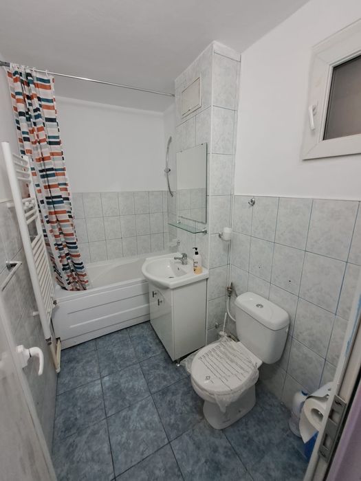 Închiriez apartament 1 camera