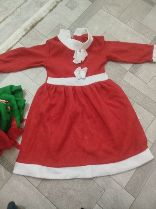 Продам детский новогодние одежды