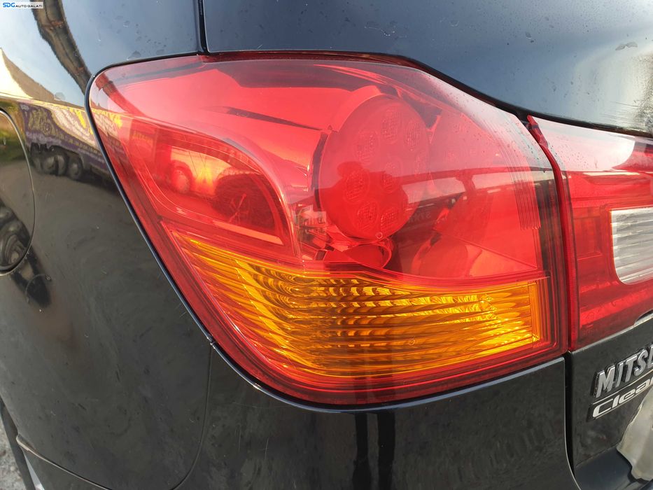Tripla Stop Lampa Stanga de pe Aripa Caroserie Mitsubishi ASX NFL Non Facelift 2010 - 2012 [K0653]
