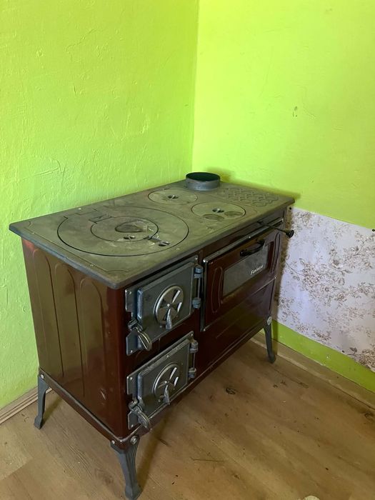 Se vinde soba in stare foarte buna