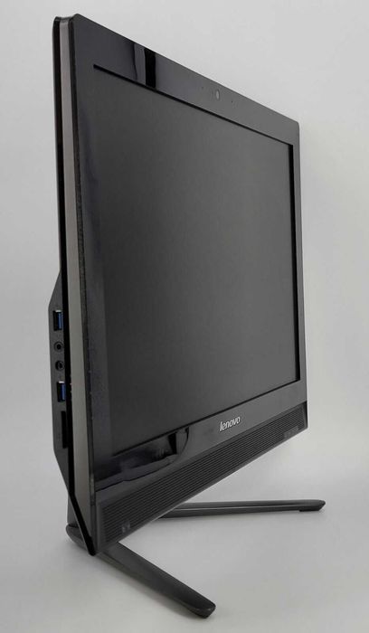 Lenovo C460 All-in-one FullHD Core i7-4770 16 GB 1TB Nvidia 2GB Win 10