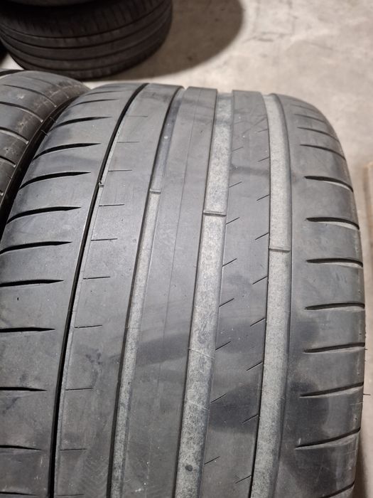 2 Anvelope de vara 255 35 r18 Michelin