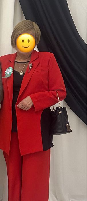 Продам парик из натуральных волос.