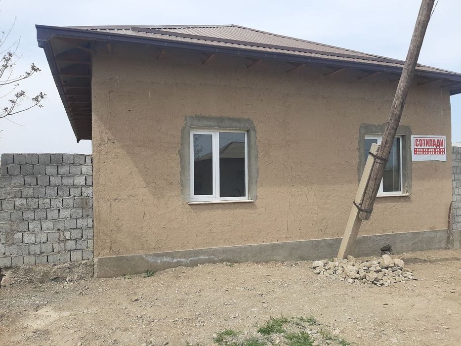 Фориш туман зудлик билан Марказий шифохона тепасида уй сотилади