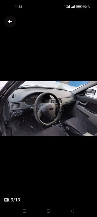 Продам Приору  .