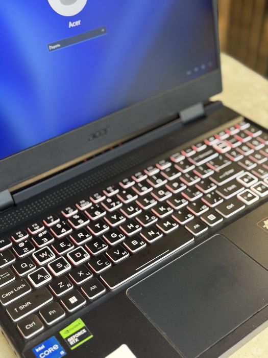 Acer Nitro 5 / PhoneLab