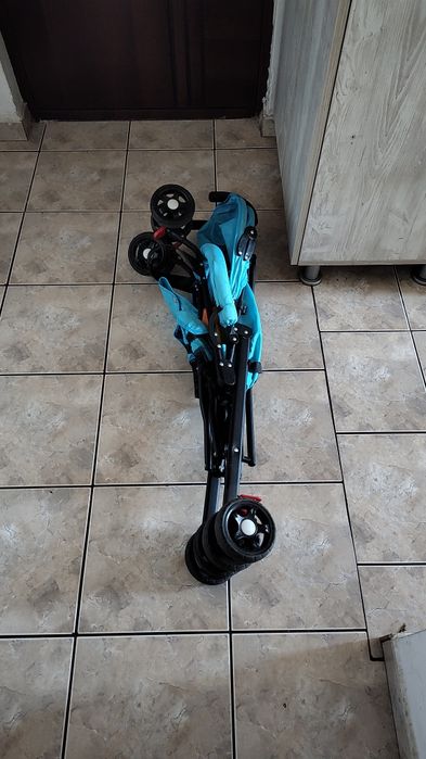 Carucior sport pliabil