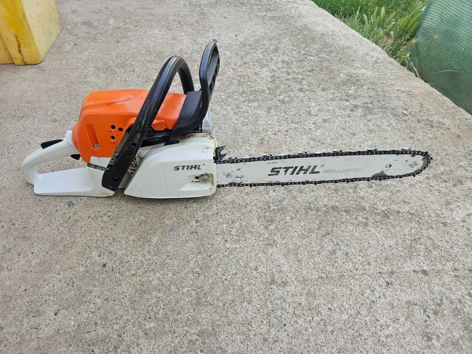 Моторна Резачка STIHL MS 231. ПЕРФЕКТНА