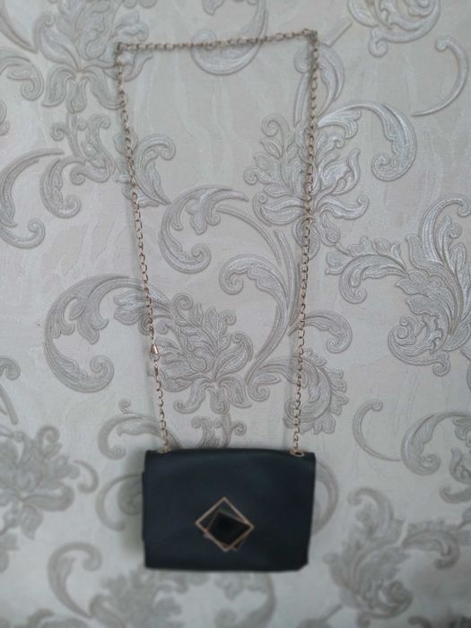 Сумки женские через плечо