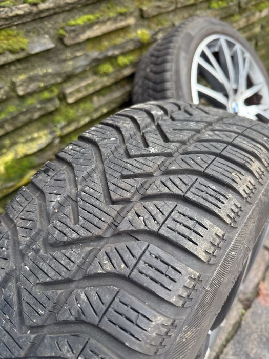 Оригинални джанти за BMW R17 с зимни гуми Pirelli