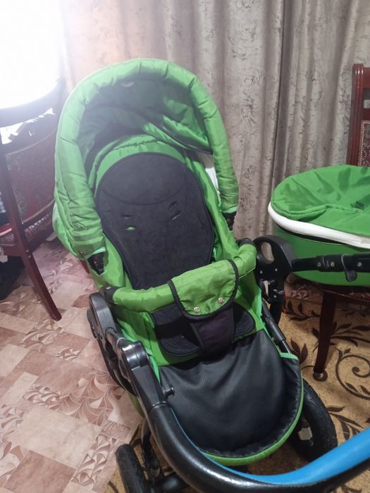 Продам коляску детскую
