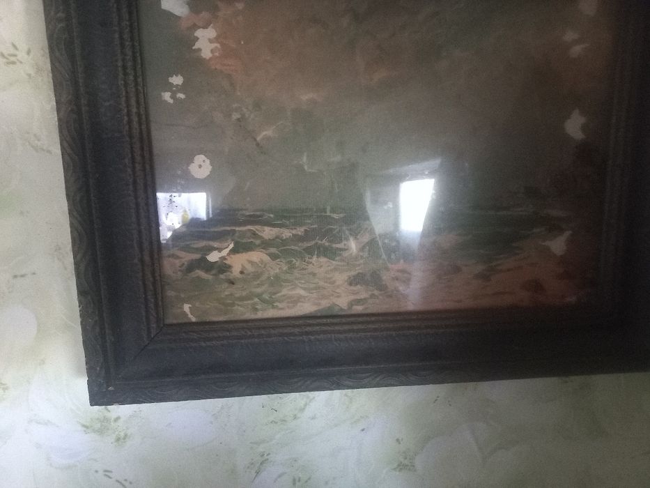 Продам старые картины навесные