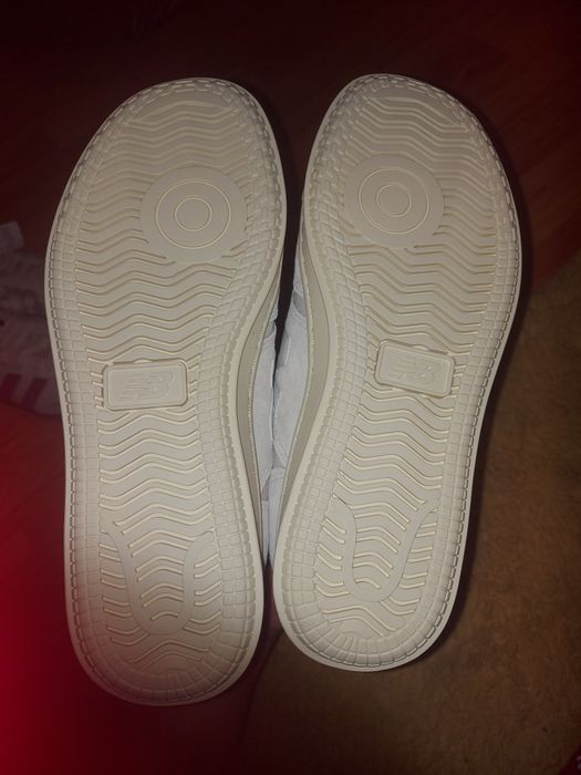 New Balance nr38 23.5cm piele întoarsă