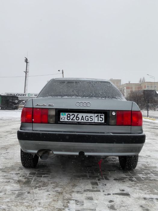 Продам AUDI B4 1992 года,