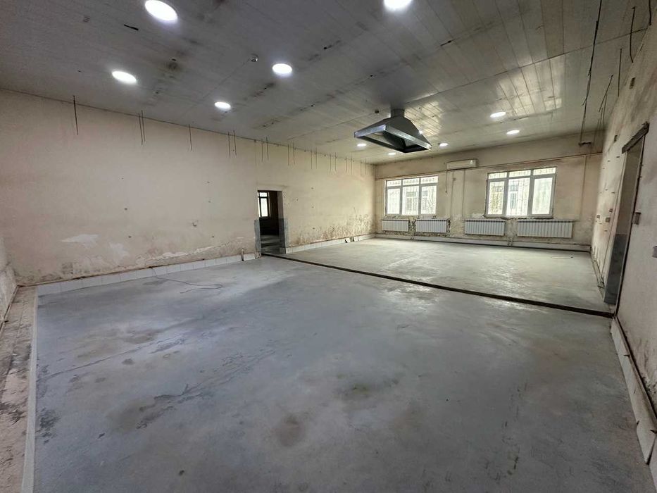 ОТ СОБСТВЕННИКА ПРОДАЕТСЯ база с офисом (под склады и прочее 10 соток)