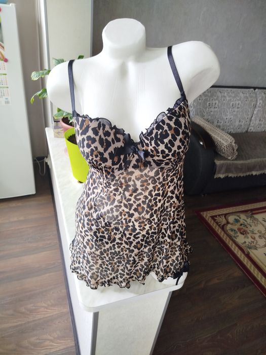 Продам купальники и плавки купальные