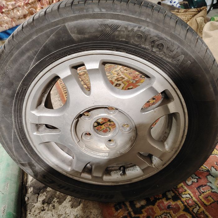 Продам диски на р15 toyota