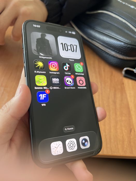 Продам айфон 15