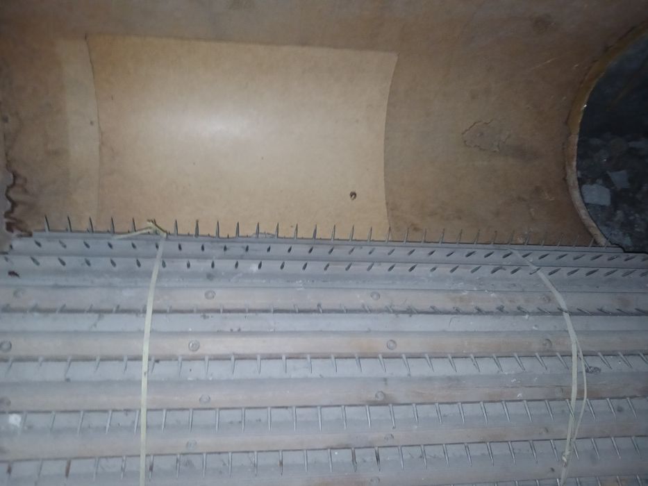 Tropilnida ishlaydi diyishdi