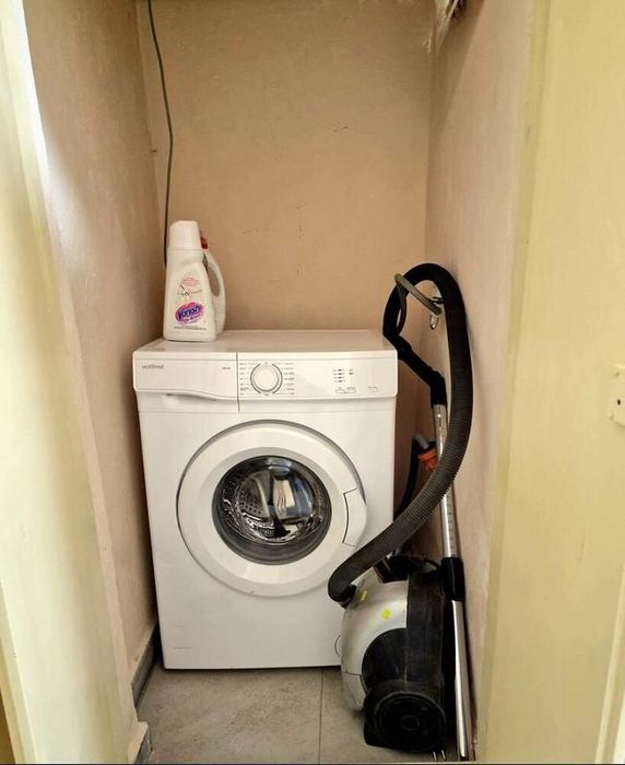 Дава се под наем Двустаен апартамент в София, Иван Вазов - 68 кв.м за 700 € - Снимка #11