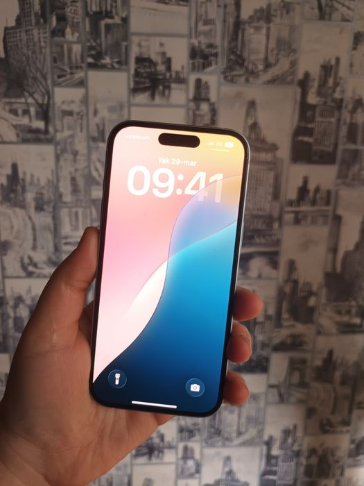 Iphone 15 256Gb ideal