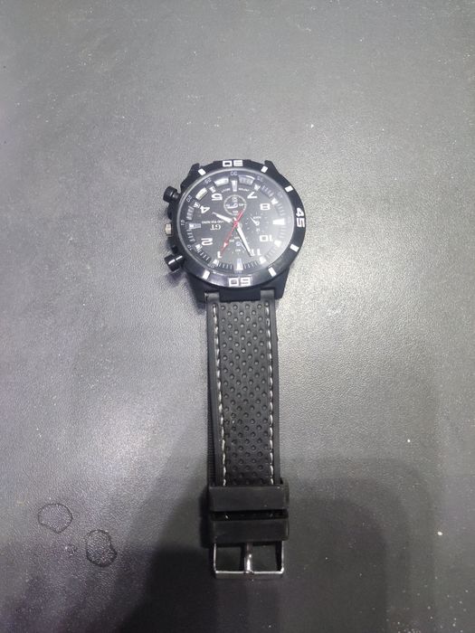 Новый, красивый чесы