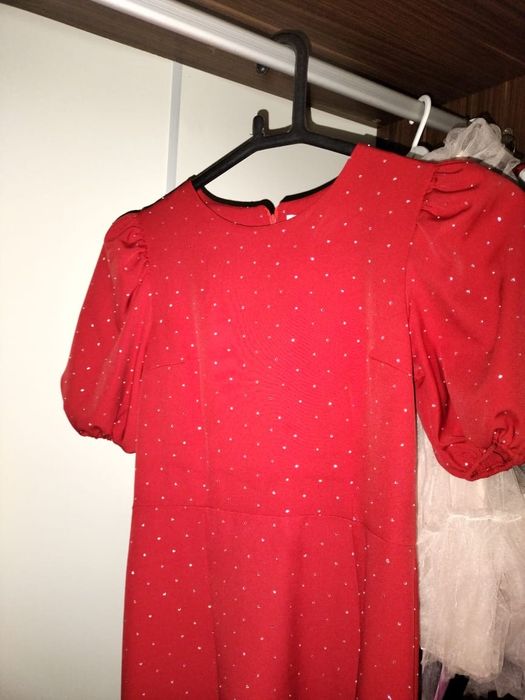 Платье в отличном состоянии