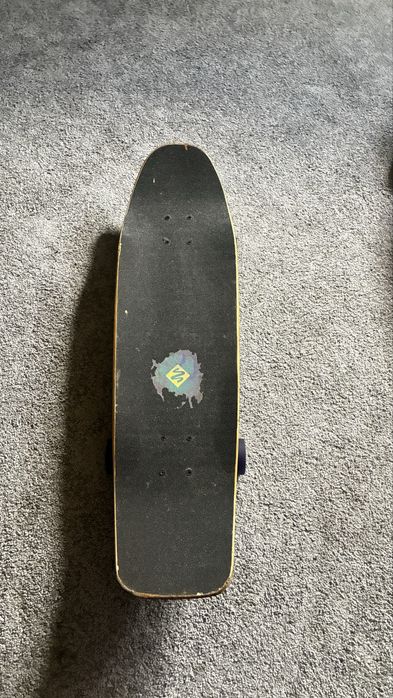 Longboard Street surfing