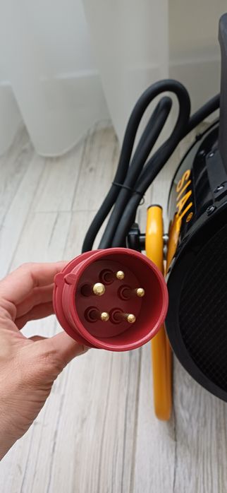 Aeroterma industriala 5000W