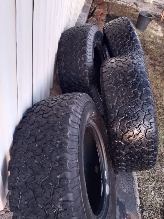 Продам резину BFGoodrich 265*70р16