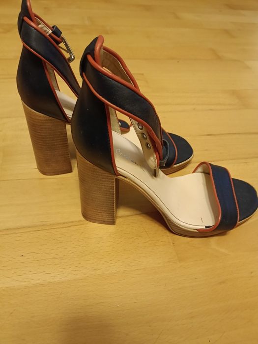 Sandale femei elegante măr.37