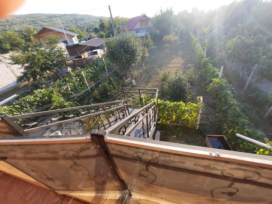 Casa Zorleni, 4 camere 130 mp + vie, anexe, curte 1800 mp, proprietar