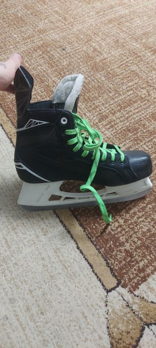 Коньки bauer supreme