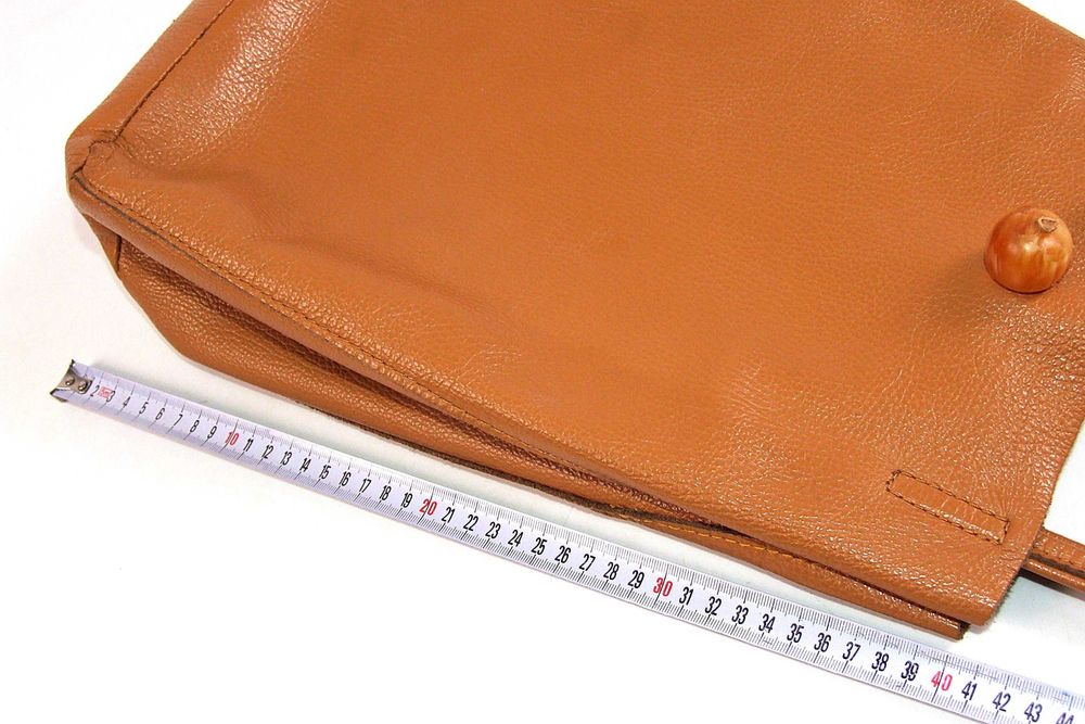 Geanta piele naturala, Made in Italy, moderna, generoasa, NOUA