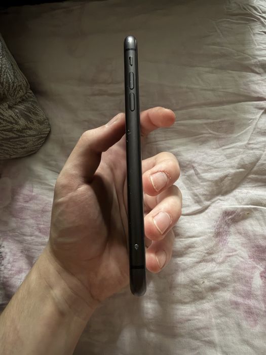Iphone 11, 64 гб, 74% акб