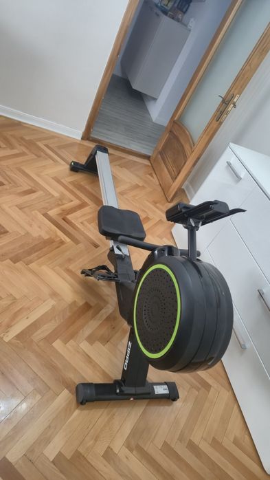 Aparat de vâslit magnetică Zipro Dash 8 niveluri de rezistență iConsole+ Kinomap