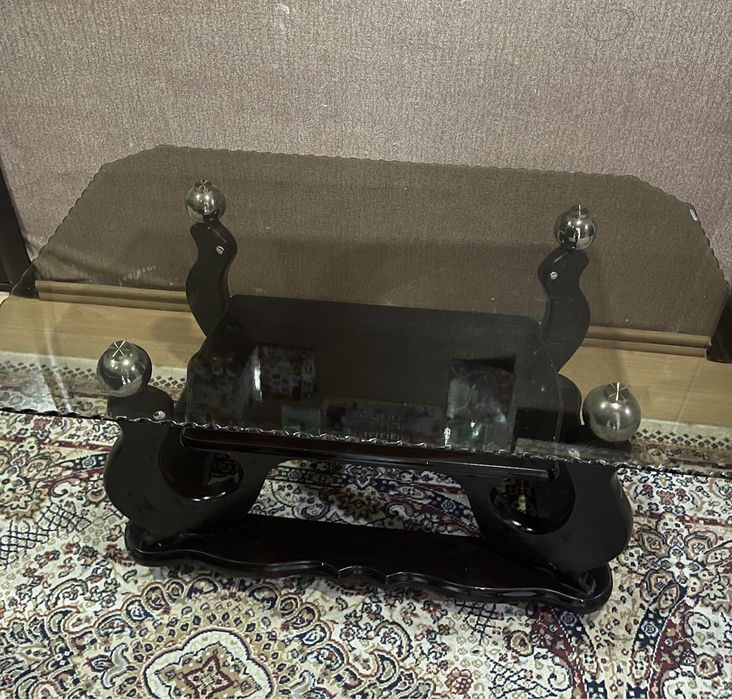 Продаётся Тумба из калёного стекла