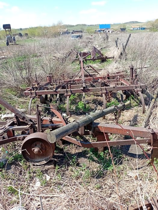 Продам ДТ - 75, со всей  комплектацией