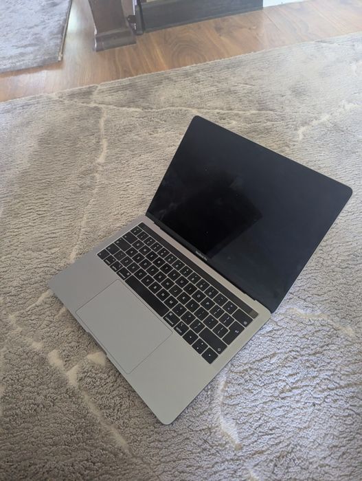 macbook pro 2019 13 second hand si noi de vanzare • Anunturi • OLX.ro