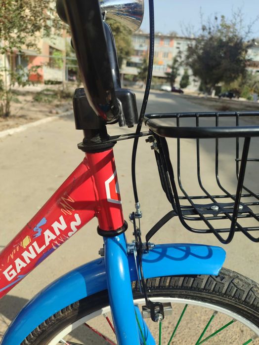 3 g'ildirakli orqa o'rindiqli velosiped (2 o'rindiqli)