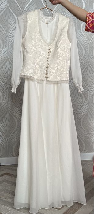 Қазақша ұлттық киімдер(кәжекей, бешпент, көйлек)