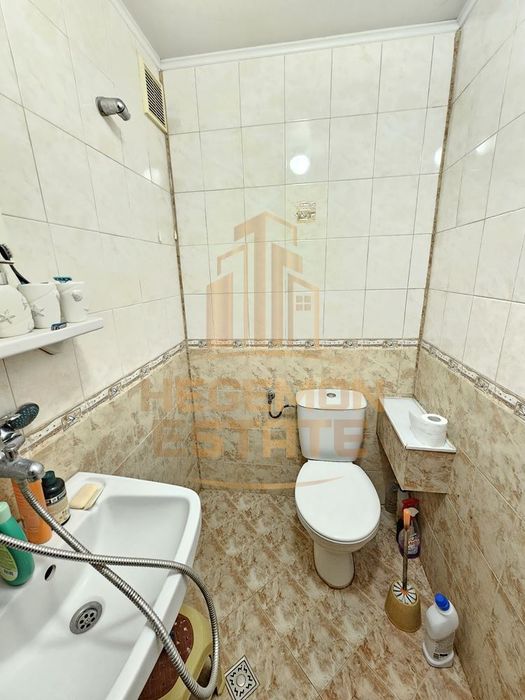 Продава се Двустаен апартамент в Варна, Окръжна болница - 56 кв.м за 1530 €/кв.м - Снимка #8