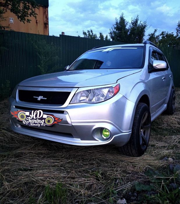 Решетка радиатора STI V1 Subaru Forester SH