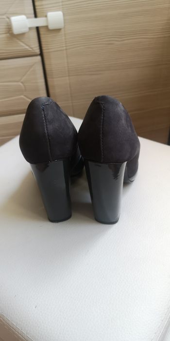 Pantofi gri Schutz